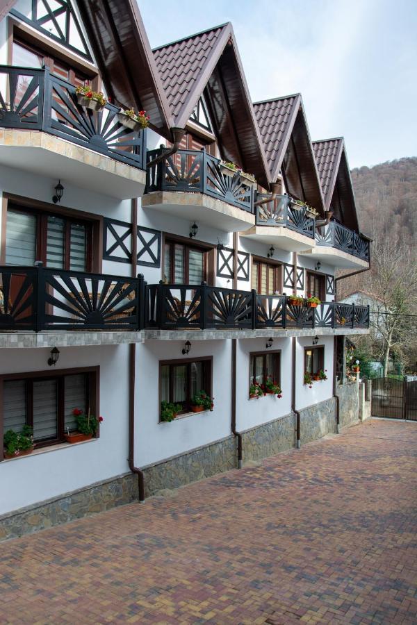 Casa Albert Синая Екстериор снимка
